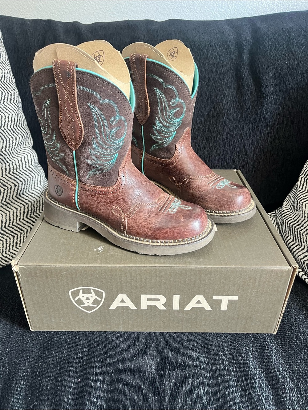 Ariat Brown Woman’s Western Boots with Turquoise Stitching